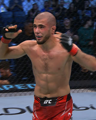 ТОП-5 бойцов UFC моложе 25 лет