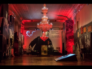 Зимний дворец и Эрмитаж в 1917 году. История создавалась здесь