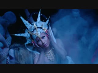 Nicki Minaj - Hard White