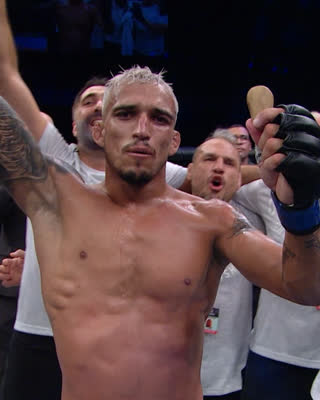 Все бонусы Чарльза Оливейры в UFC